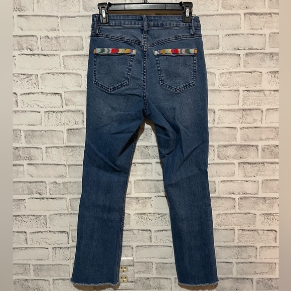 Women’s Candace Cameron Bure medium wash distressed ankle embroidered jeans 2P - Picture 1 of 4